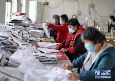 河北巨鹿 扶貧‘微工廠’助力電纜經(jīng)營(yíng)，訂單趕制繁忙
